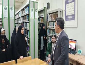 دانشکده علوم قرآنی ملایر اردوی علمی‌ زیارتی برگزار کرد.